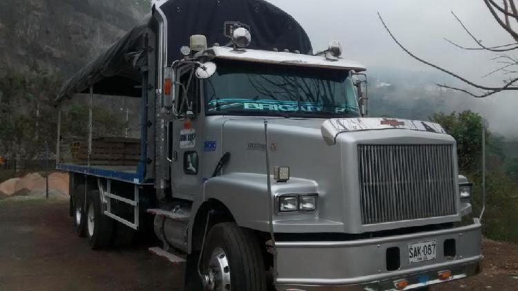 Transporte en Camión Dobletroque de 15 ton en Tena, Napo, Ecuador